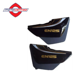 TAPA LATERAL EN 125 SUZUKI  NEGRO   P009968